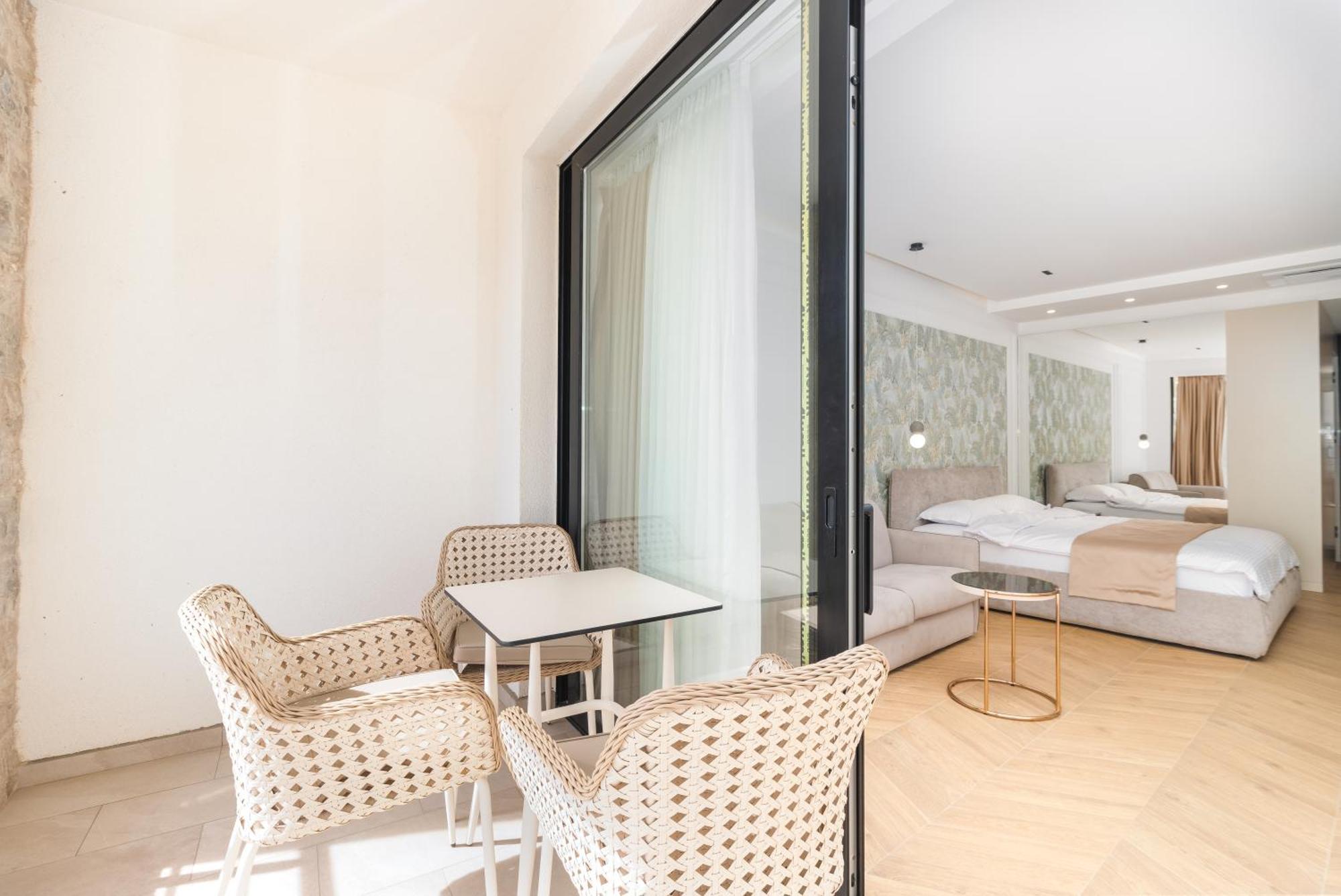 Miramar Hotel Ulcinj Exterior photo